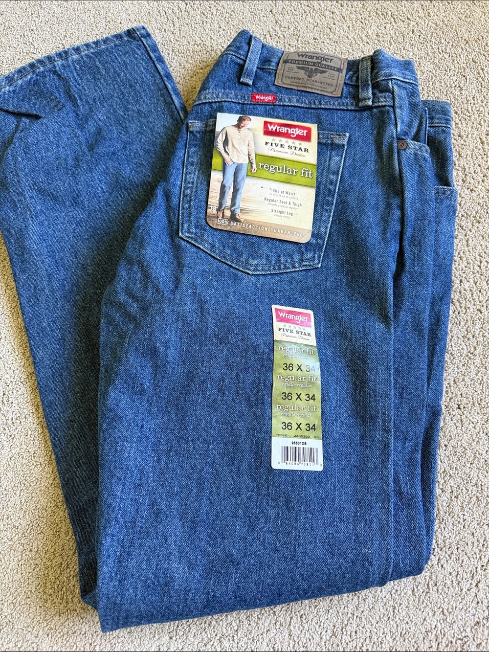 Wrangler Men’s Relaxed Fit Dark Blue Jeans